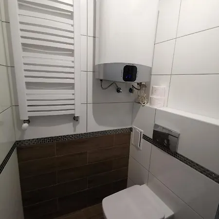 Wygodny S4 Apartment
